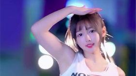 带你吃瓜手势舞教学视频,一起舞动快乐时光