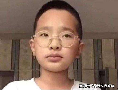 瓜哥吃瓜13岁变声视频,声音蜕变，成长轨迹见证