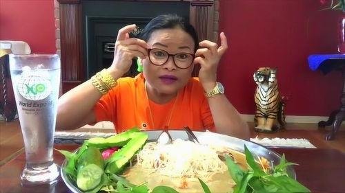 中国大姐吃瓜视频,揭秘网络红人背后的生活点滴