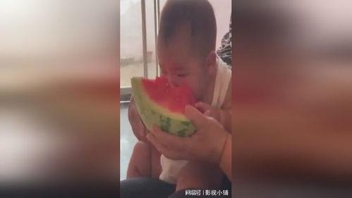 隔壁邻居孙子吃瓜视频,揭秘夏日休闲新潮流